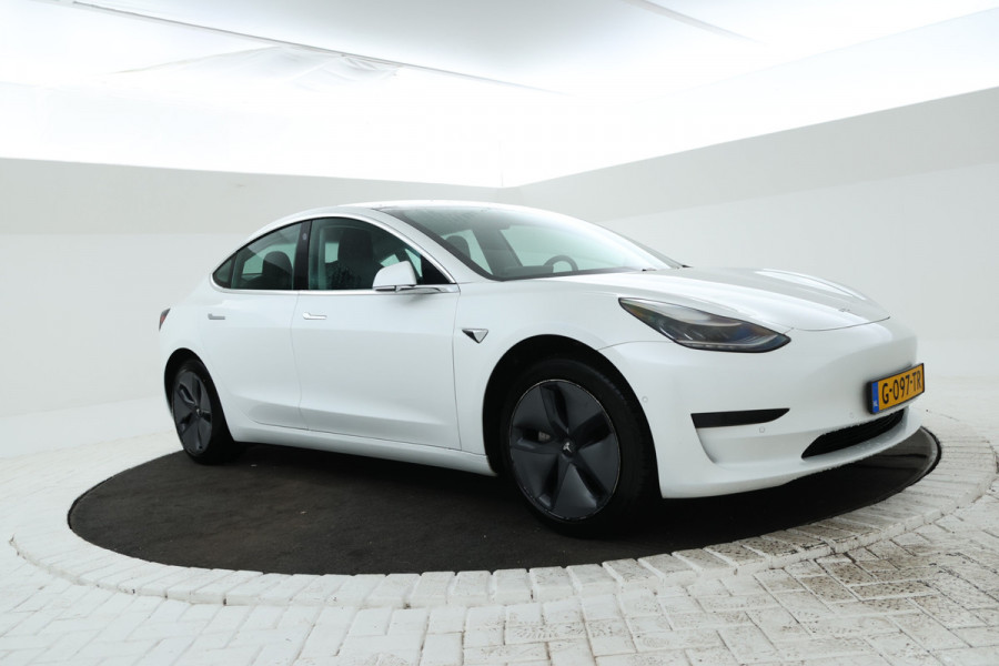 Tesla Model 3 Standard RWD Plus 60 kWh 1000 Kilo trekgewicht!