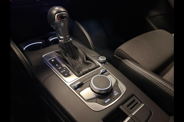 Audi A3 Sportback 1.5 TFSI Sport S Line Edition NAVI/CAM/ECC/PDC/CRUISE/LED///