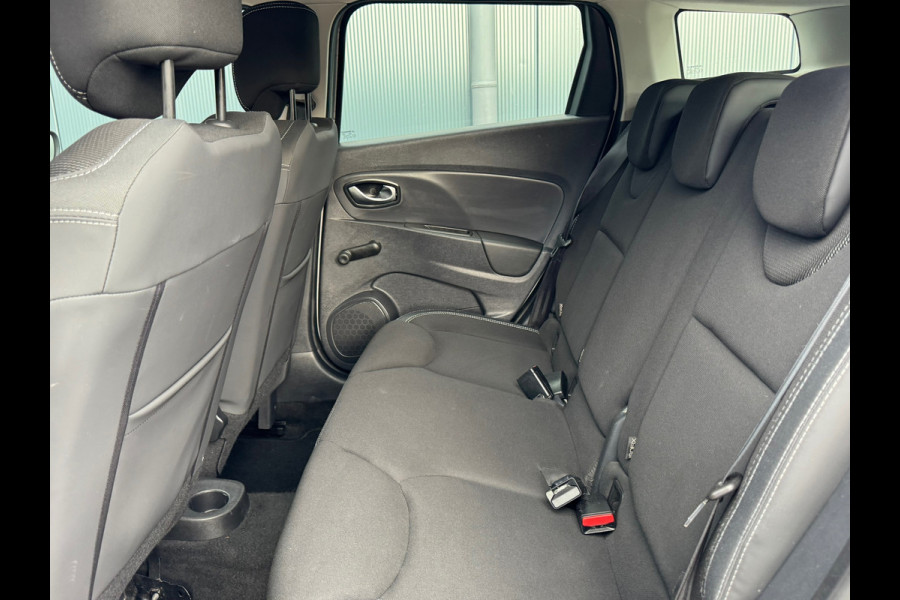 Renault Clio Estate 1.2 16V Life * Navigatie * Parkeersensoren * Cruise Control *