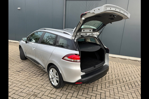 Renault Clio Estate 1.2 16V Life * Navigatie * Parkeersensoren * Cruise Control *