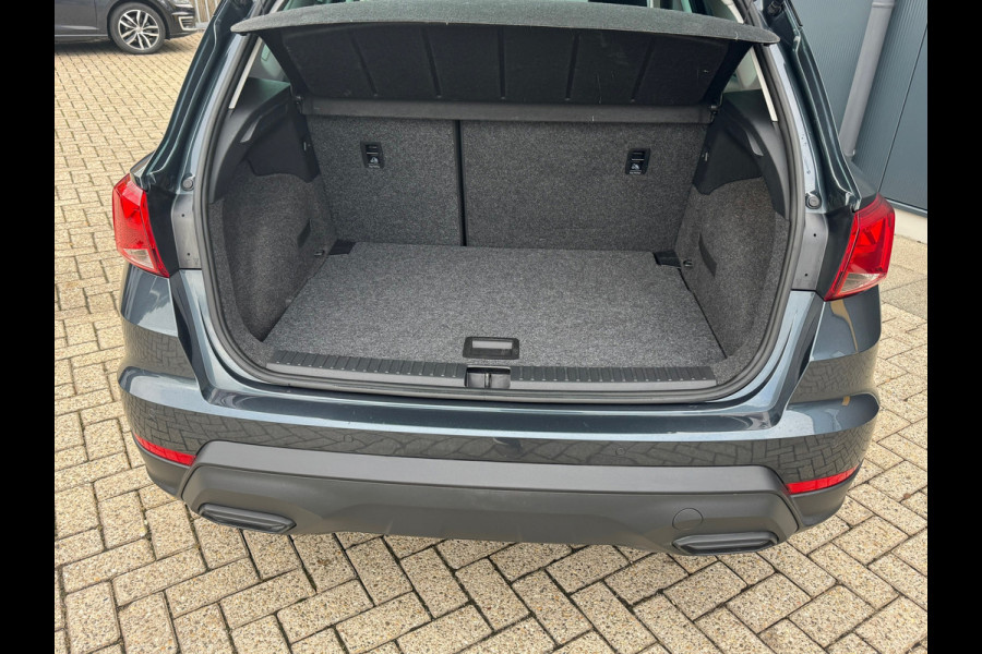 Seat Arona 1.0 TSI 110pk Automaat Style * Navigatie * Camera * Alcantara * Adaptieve Cruise Control *