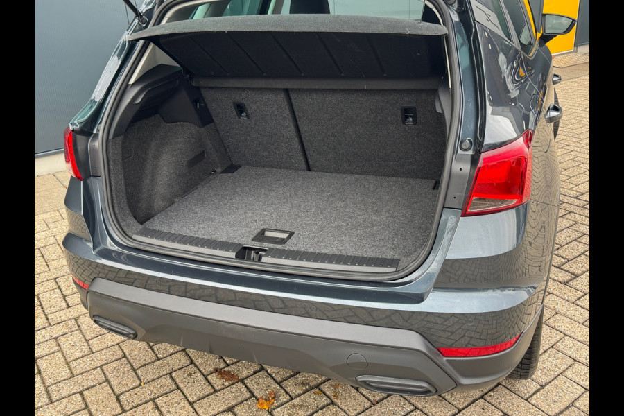 Seat Arona 1.0 TSI 110pk Automaat Style * Navigatie * Camera * Alcantara * Adaptieve Cruise Control *