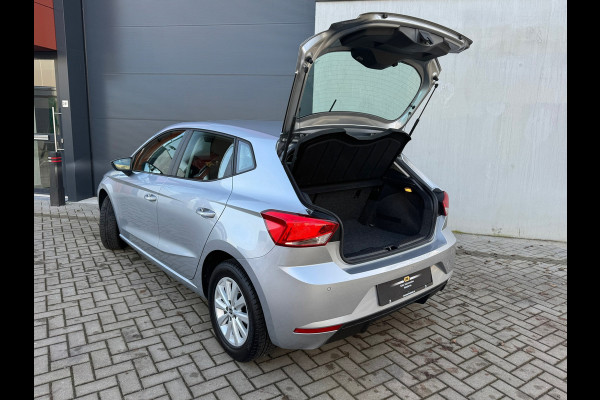 Seat Ibiza 1.0 EcoTSI Style * Navigatie * Parkeersensoren * Climate Control * Lichtmetalen Velgen *