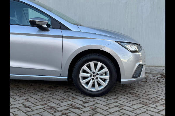 Seat Ibiza 1.0 EcoTSI Style * Navigatie * Parkeersensoren * Climate Control * Lichtmetalen Velgen *