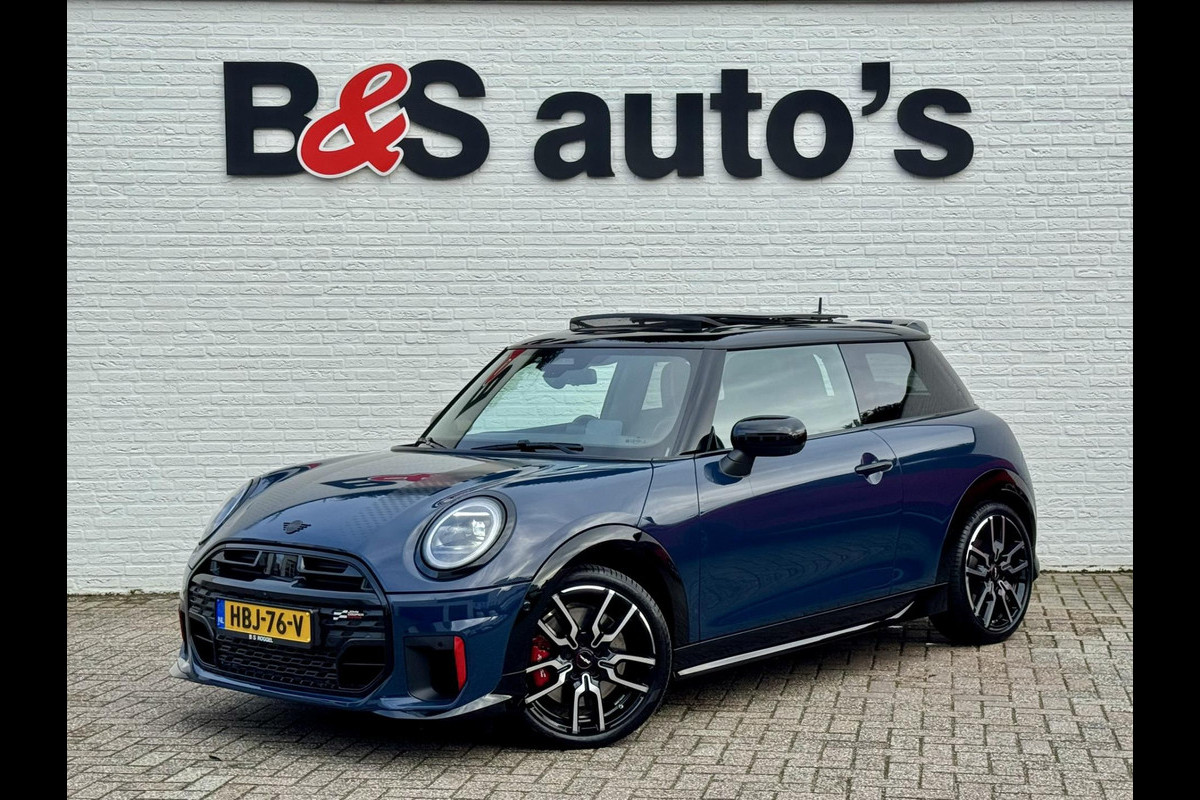 MINI Mini 2.0 JCW John Cooper Works XL Adaptive cruise Climate Cruise Pano 360 camera Navi Apple / Android Stoel-/stuurverwarming
