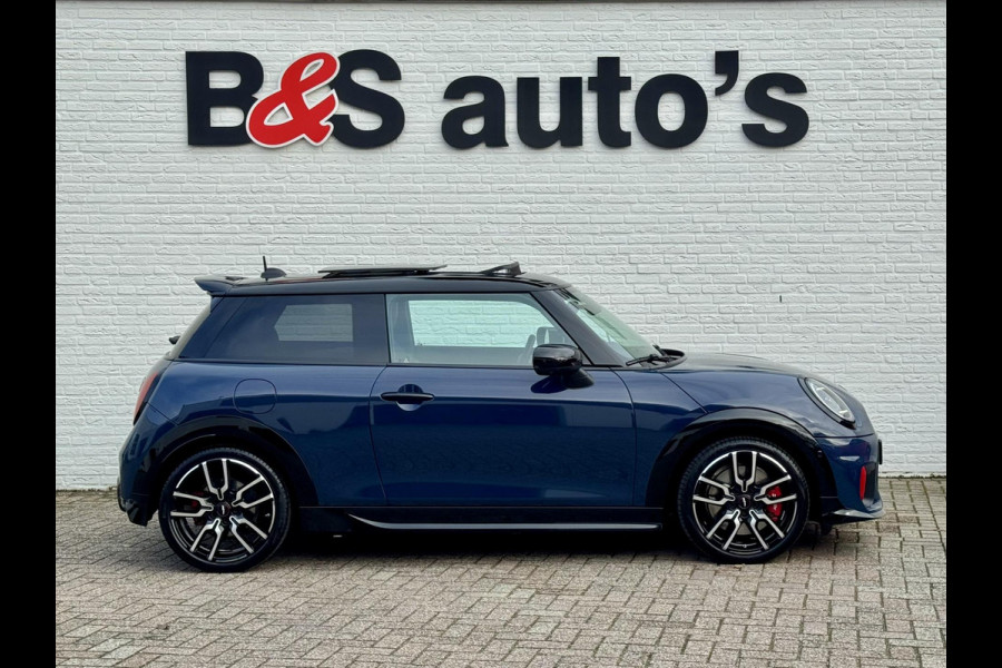 MINI Mini 2.0 JCW John Cooper Works XL Adaptive cruise Climate Cruise Pano 360 camera Navi Apple / Android Stoel-/stuurverwarming