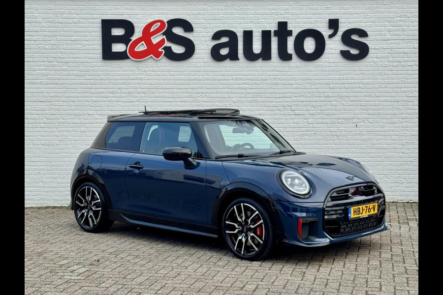 MINI Mini 2.0 JCW John Cooper Works XL Adaptive cruise Climate Cruise Pano 360 camera Navi Apple / Android Stoel-/stuurverwarming