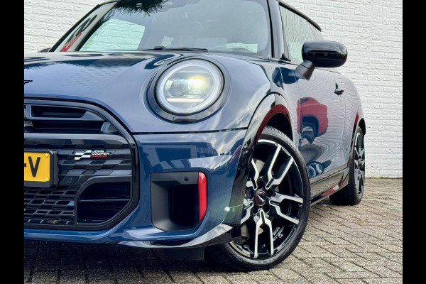 MINI Mini 2.0 JCW John Cooper Works XL Adaptive cruise Climate Cruise Pano 360 camera Navi Apple / Android Stoel-/stuurverwarming