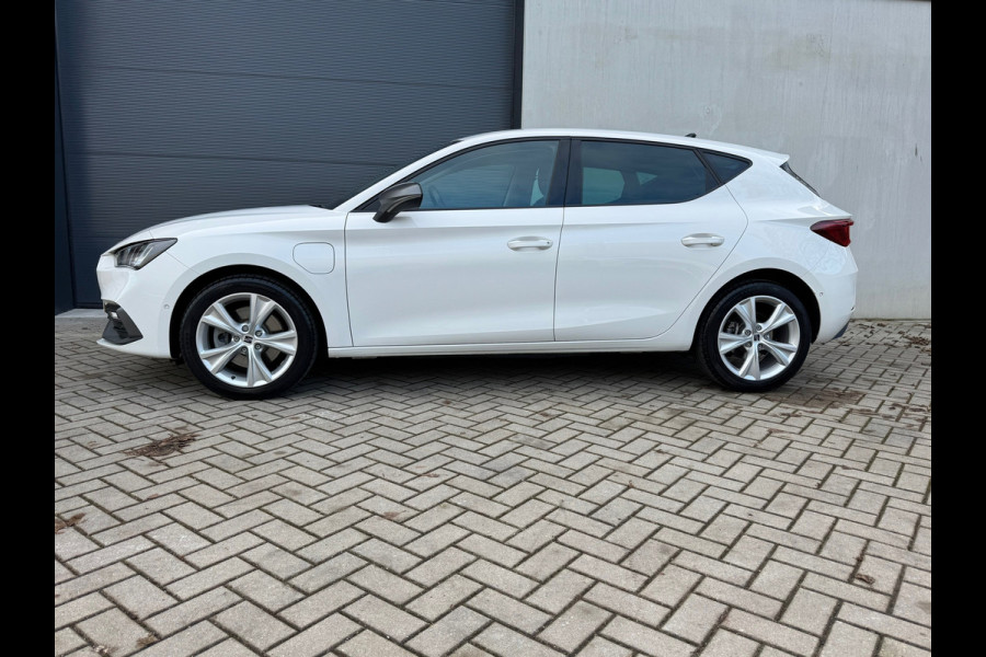 Seat Leon 1.4 TSI eHybrid PHEV FR * CarPlay * Lane Assist * Parkeersensoren *