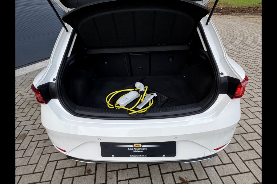 Seat Leon 1.4 TSI eHybrid PHEV FR * CarPlay * Lane Assist * Parkeersensoren *
