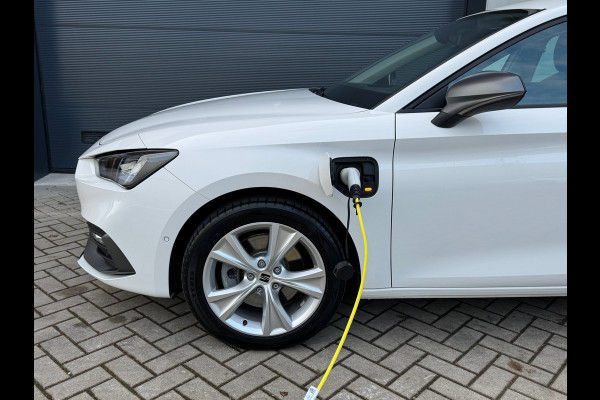 Seat Leon 1.4 TSI eHybrid PHEV FR * CarPlay * Lane Assist * Parkeersensoren *