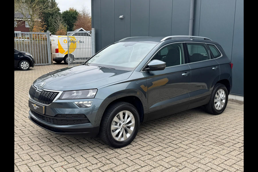 Škoda Karoq 1.0 TSI Ambition * Navigatie * Camera * Stoelverwarming * Cruise Control *