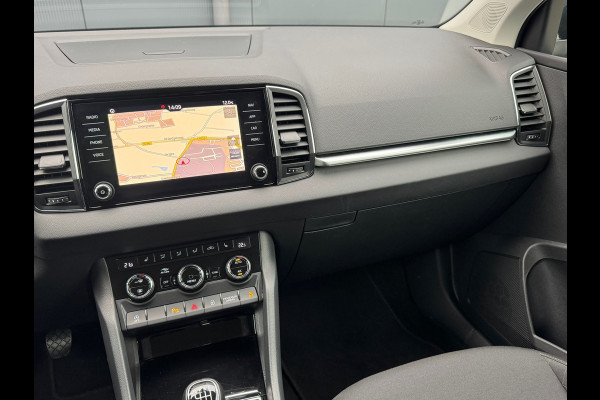 Škoda Karoq 1.0 TSI Ambition * Navigatie * Camera * Stoelverwarming * Cruise Control *
