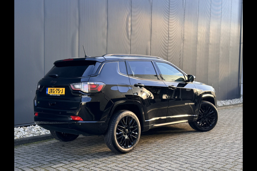 Jeep Compass 1.5T e-Hybrid High Altitude | Winterpack | Parking Pack | Panorama met kantel/schuif