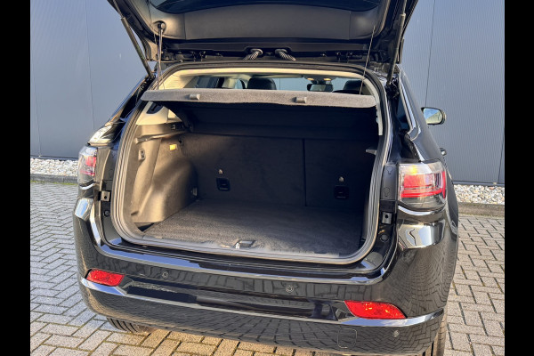Jeep Compass 1.5T e-Hybrid High Altitude | Winterpack | Parking Pack | Panorama met kantel/schuif