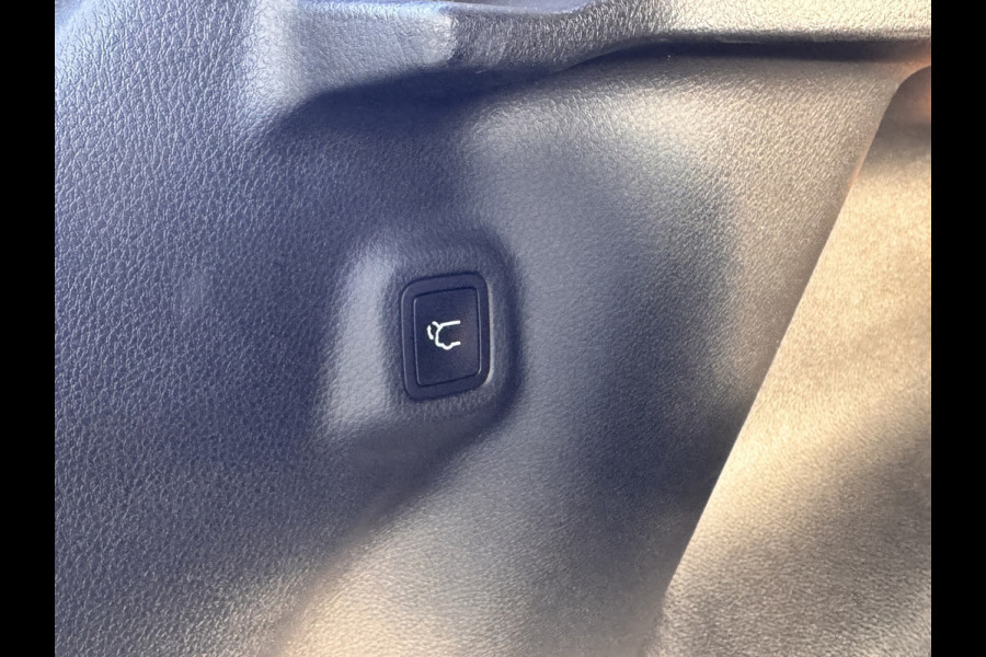 Jeep Compass 1.5T e-Hybrid High Altitude | Winterpack | Parking Pack | Panorama met kantel/schuif