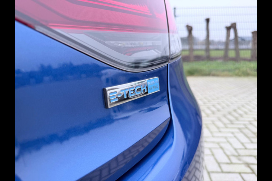Renault Mégane Estate 1.6 E-Tech Plug-In Hybrid 160 R.S. Line | Camera | PDC | Keyless | Cruise Control | 17' LMV