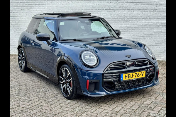 MINI Mini 2.0 JCW John Cooper Works XL Adaptive cruise Climate Cruise Pano 360 camera Navi Apple / Android Stoel-/stuurverwarming