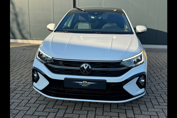Volkswagen Taigo 1.0 TSI Automaat R-Line * Panorama * Virtual Cockpit * 18 Inch Velgen *