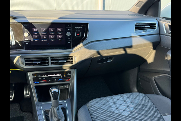 Volkswagen Taigo 1.0 TSI Automaat R-Line * Panorama * Virtual Cockpit * 18 Inch Velgen *