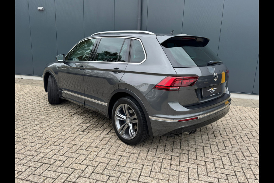 Volkswagen Tiguan 1.4 TSI Automaat R-Line * Led Plus * Camera * Stoelverwarming * Adaptieve Cruise Control *