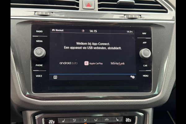 Volkswagen Tiguan 1.4 TSI Automaat R-Line * Led Plus * Camera * Stoelverwarming * Adaptieve Cruise Control *