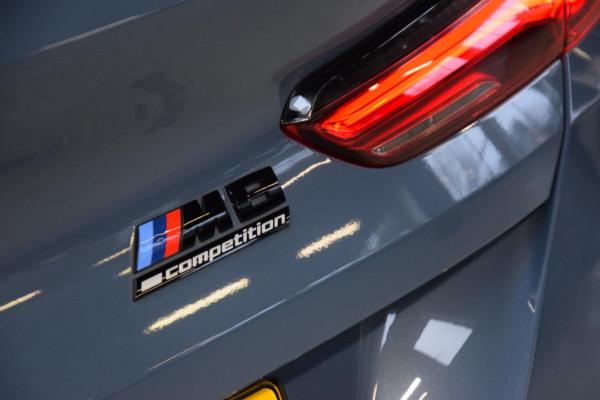 BMW 8 Serie M8 Coupe Competition Carbon Pak.|ACC|B&W|Dealer onderhouden|626pk!!|BTW