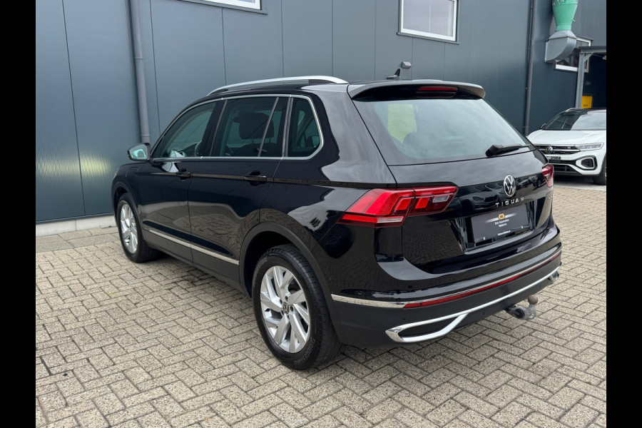 Volkswagen Tiguan 1.4 TSI eHybrid Elegance * Trekhaak * Stoelverwarming * Camera * Keyless *