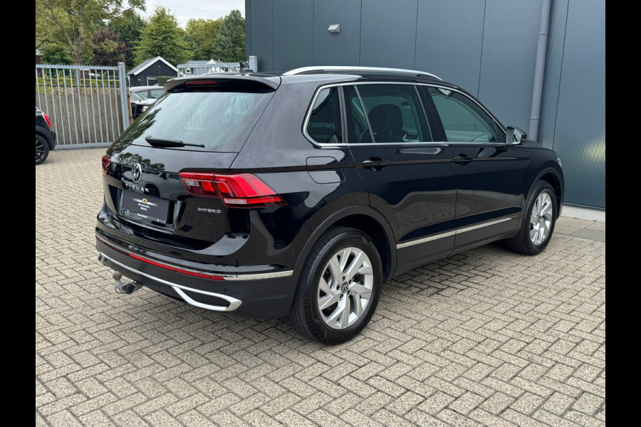 Volkswagen Tiguan 1.4 TSI eHybrid Elegance * Trekhaak * Stoelverwarming * Camera * Keyless *