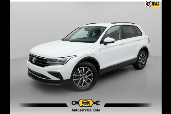 Volkswagen Tiguan 1.4 TSI eHybrid Life * Navigatie * Stoelverwarming * Virtual Cockpit * Adaptieve Cruise Control *