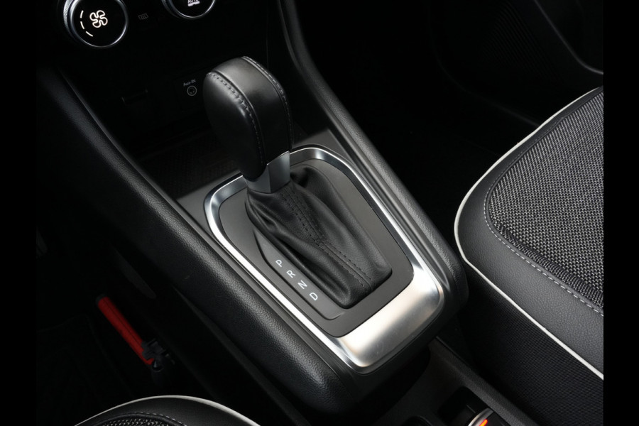 Renault Captur 1.3 TCe 130 Automaat Intens | Climate Control | LED | Android/Apple Carplay