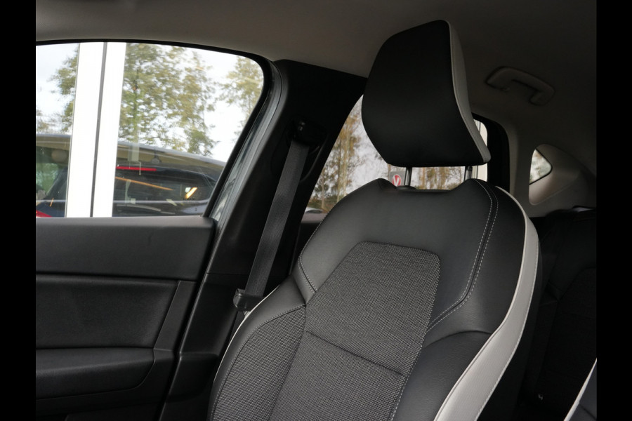 Renault Captur 1.3 TCe 130 Automaat Intens | Climate Control | LED | Android/Apple Carplay