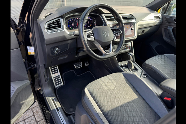 Volkswagen Tiguan 1.5 TSI R-Line Blackstyle * Panorama * Stoelverwarming * Keyless *