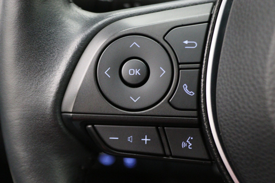 Toyota Corolla 1.8 Hybrid Business Plus ACC, Keyless, Camera, Apple Carplay, Stoel-/Stuuverw., 17"