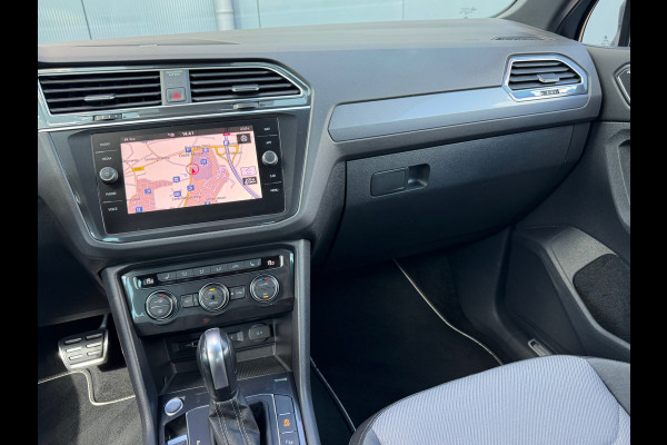 Volkswagen Tiguan 2.0 TSI 4Motion Highline R-Line * Panorama * Dynaudio * Side Assist *