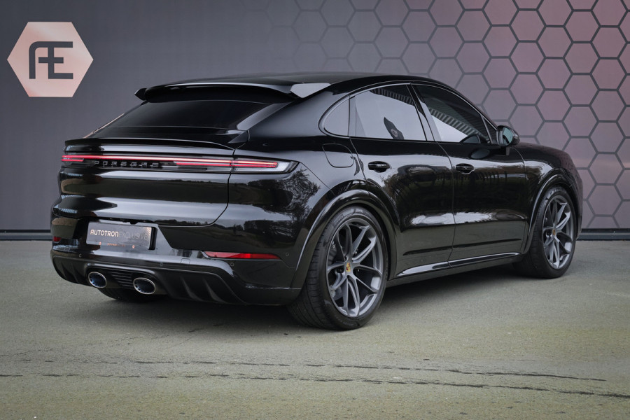 Porsche Cayenne Coupé Turbo E-Hybrid met GT Pakket | KERAMISCH | 360 CAMERA | STOELVERWARMING | STUURVERWARMING | CARBON IN & EXTERIEUR | SUEDE HEMEL