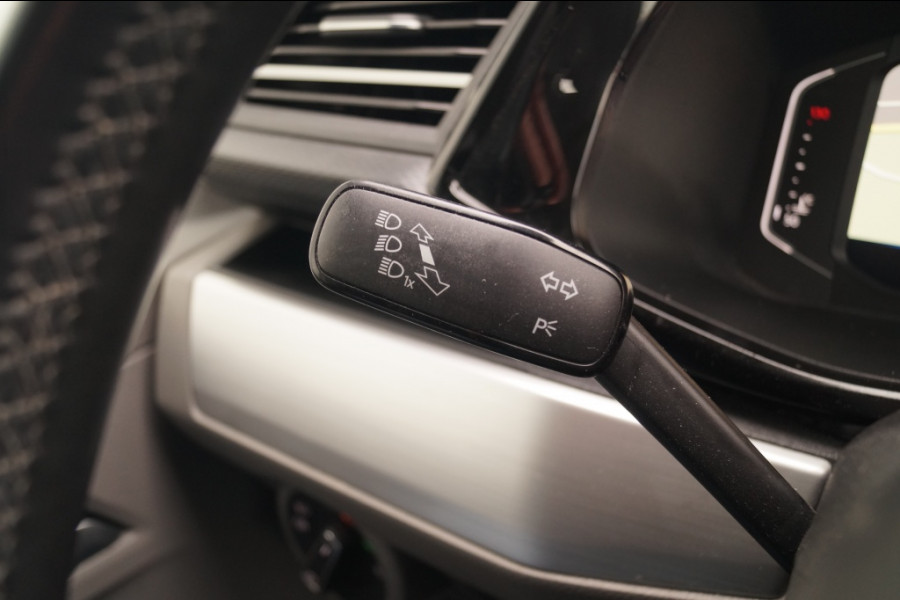 Volkswagen Transporter 2.0 TDI 150pk DSG L1-H1 Bulli -DIGI-NAVI-PDC-TREKHAAK-