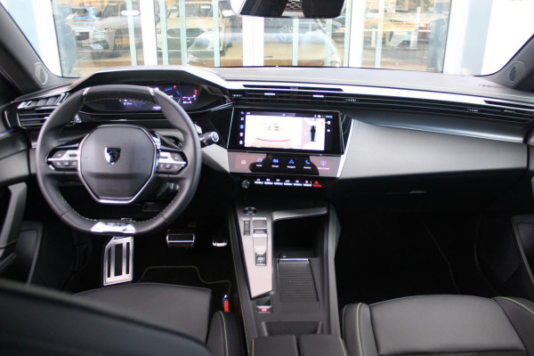 Peugeot 308 1.6 Plug-in Hybrid 225PK GT | ELEKTRISCH BEDIENBARE BESTUURDERSSTOEL MET GEHEUGENFUNCTIE | VOORSTOELEN MET VERWARMING EN MASSAGE FUNCTIE | 360° CAMERA | PARKEERSENSOREN VOOR + ACHTER | NAVIGATIE | DRAADLOZE APPLE CARPLAY/ANDROID AUTO | DAB+ RADIO | DODEHOEK DETECTIE | ADAPTIVE CRUISE CONTROL | KEYLESS ENTRY/START | 18" LICHTEMETALEN VELGEN |