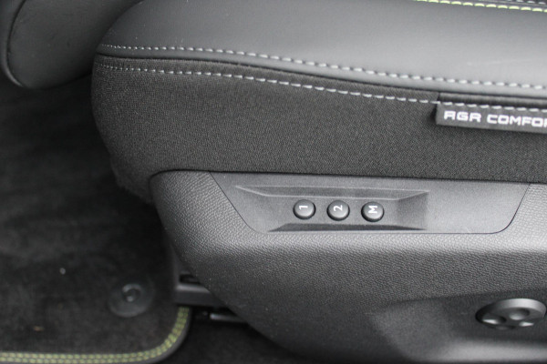 Peugeot 308 1.6 Plug-in Hybrid 225PK GT | ELEKTRISCH BEDIENBARE BESTUURDERSSTOEL MET GEHEUGENFUNCTIE | VOORSTOELEN MET VERWARMING EN MASSAGE FUNCTIE | 360° CAMERA | PARKEERSENSOREN VOOR + ACHTER | NAVIGATIE | DRAADLOZE APPLE CARPLAY/ANDROID AUTO | DAB+ RADIO | DODEHOEK DETECTIE | ADAPTIVE CRUISE CONTROL | KEYLESS ENTRY/START | 18" LICHTEMETALEN VELGEN |