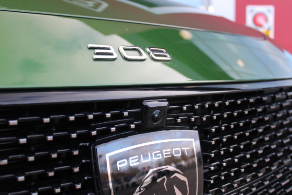 Peugeot 308 1.6 Plug-in Hybrid 225PK GT | ELEKTRISCH BEDIENBARE BESTUURDERSSTOEL MET GEHEUGENFUNCTIE | VOORSTOELEN MET VERWARMING EN MASSAGE FUNCTIE | 360° CAMERA | PARKEERSENSOREN VOOR + ACHTER | NAVIGATIE | DRAADLOZE APPLE CARPLAY/ANDROID AUTO | DAB+ RADIO | DODEHOEK DETECTIE | ADAPTIVE CRUISE CONTROL | KEYLESS ENTRY/START | 18" LICHTEMETALEN VELGEN |