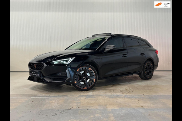 CUPRA Leon Sportstourer 1.4 e-Hybrid 245 VZ | PANO | KAMELEON FOLIE | KUIPSTOELEN | AMBIANCE