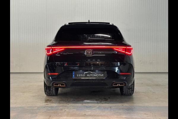 CUPRA Leon Sportstourer 1.4 e-Hybrid 245 VZ | PANO | KAMELEON FOLIE | KUIPSTOELEN | AMBIANCE