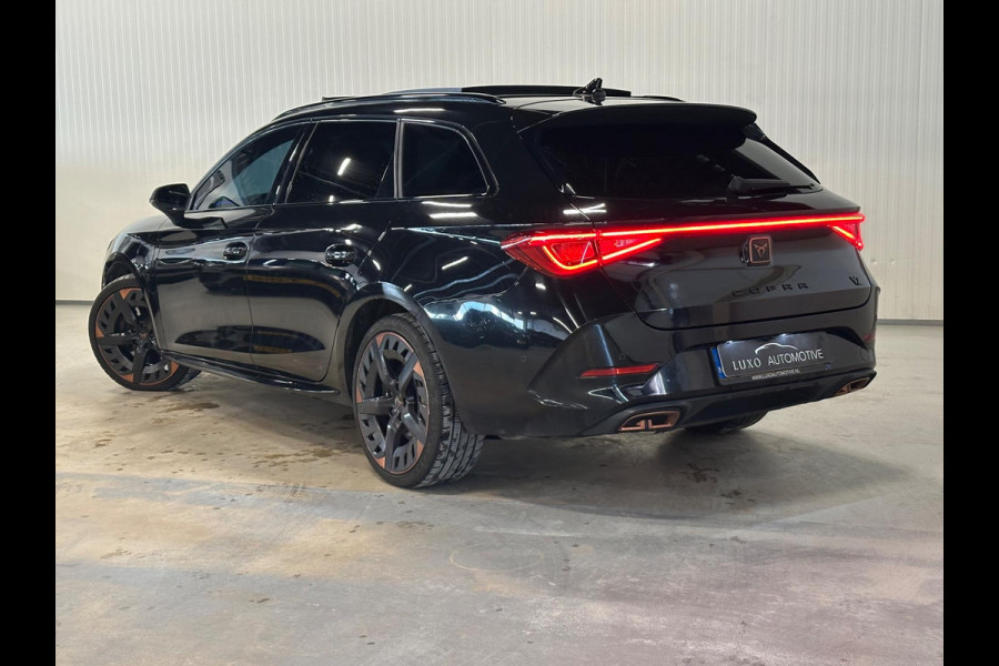CUPRA Leon Sportstourer 1.4 e-Hybrid 245 VZ | PANO | KAMELEON FOLIE | KUIPSTOELEN | AMBIANCE