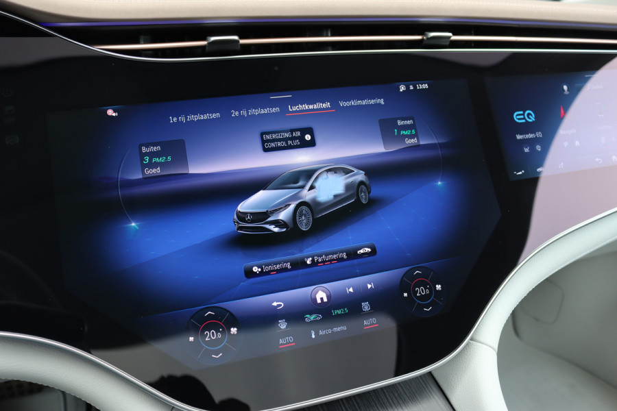 Mercedes-Benz EQS 450+ AMG Line 118 kWh | Facelift | Hyperscreen | Airmatic | Achterasbesturing | Distronic+ | HUD | Verwarmd Stuurwiel | Massage | Stoelventilatie | Digital Light | Panoramadak | Trekhaak |