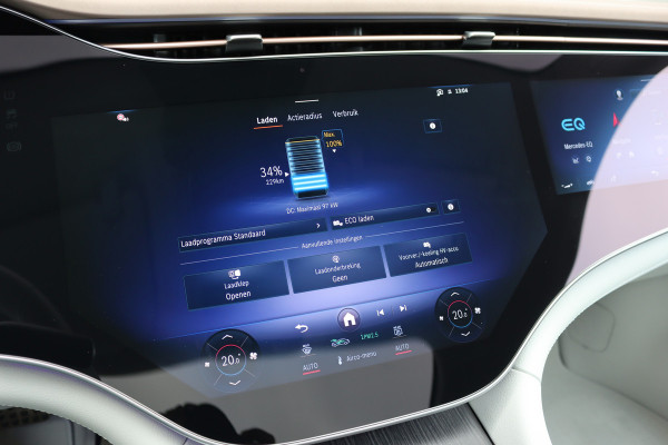 Mercedes-Benz EQS 450+ AMG Line 118 kWh | Facelift | Hyperscreen | Airmatic | Achterasbesturing | Distronic+ | HUD | Verwarmd Stuurwiel | Massage | Stoelventilatie | Digital Light | Panoramadak | Trekhaak |