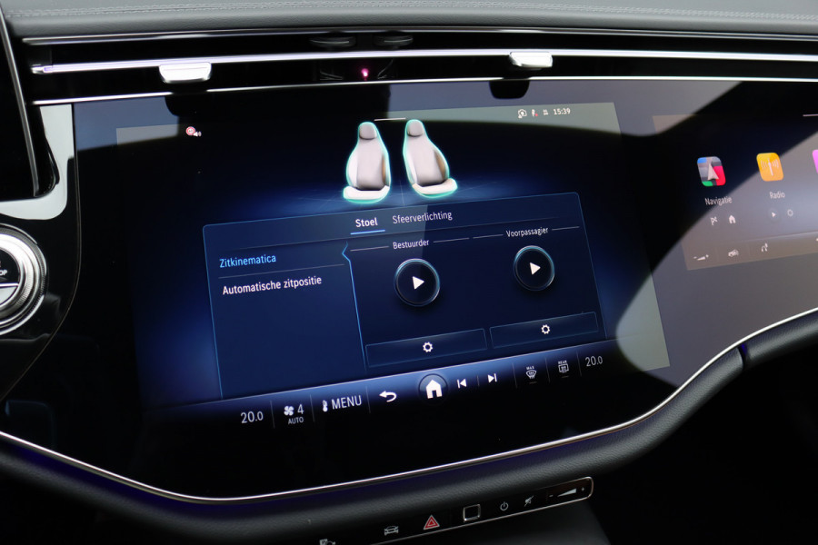 Mercedes-Benz E-Klasse 220 d AMG Line | Hyperscreen | Distronic | Memory | Burmester | Surround Camera | Keyless Go | Digital Light | Nightpakket | Dodehoekassistent |