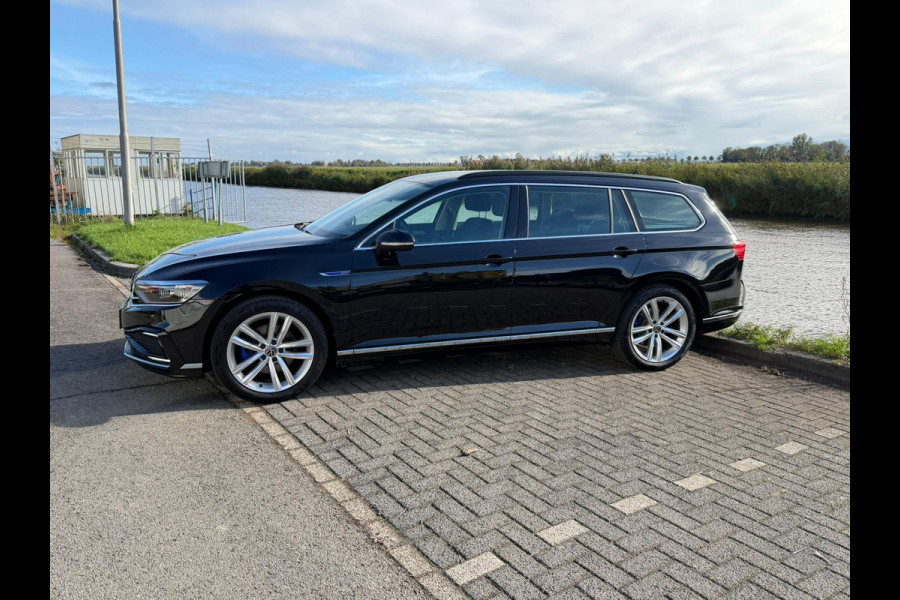 Volkswagen Passat Variant 1.4 TSI PHEV GTE Business/ trekhaak / virtuel dashboard