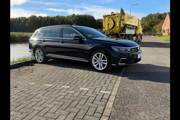 Volkswagen Passat Variant 1.4 TSI PHEV GTE Business/ trekhaak / virtuel dashboard