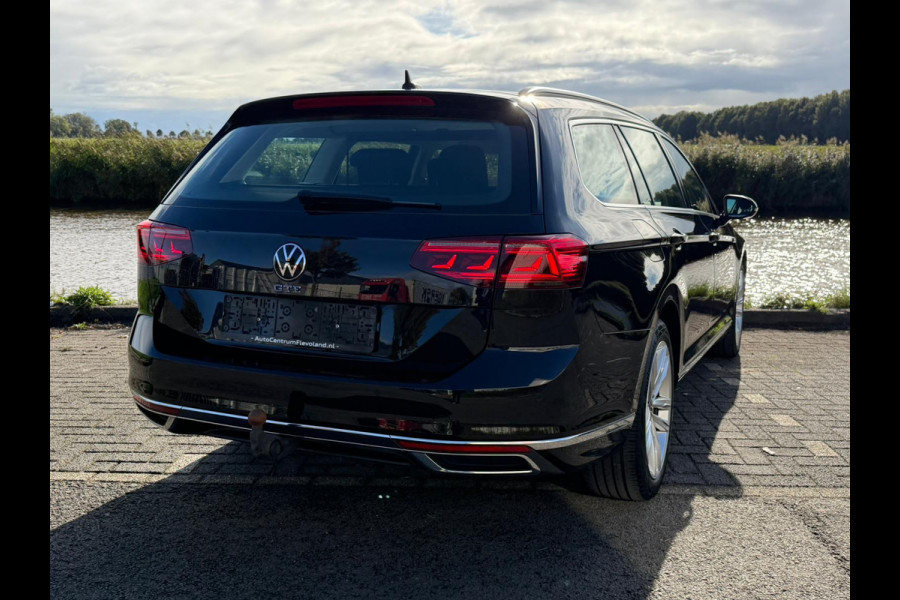 Volkswagen Passat Variant 1.4 TSI PHEV GTE Business/ trekhaak / virtuel dashboard