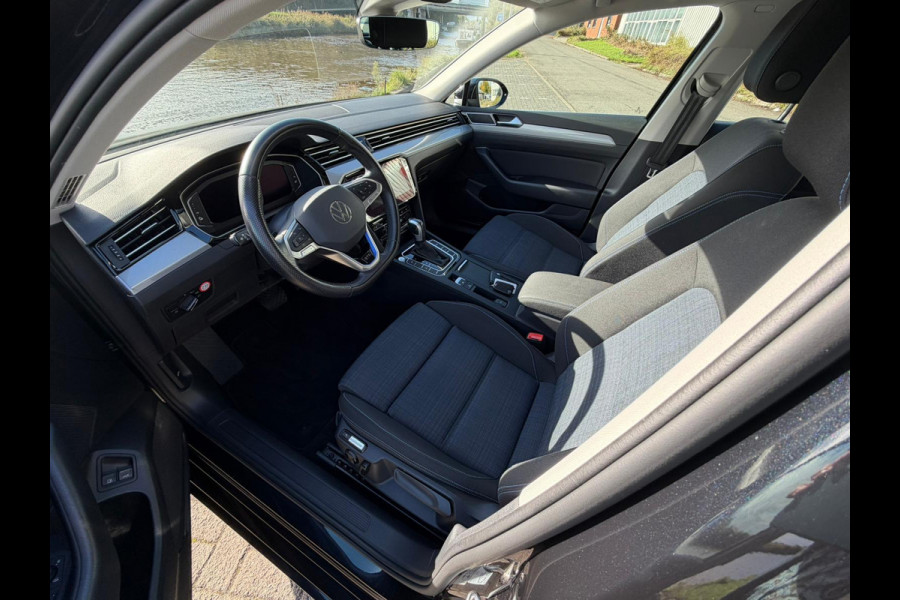 Volkswagen Passat Variant 1.4 TSI PHEV GTE Business/ trekhaak / virtuel dashboard